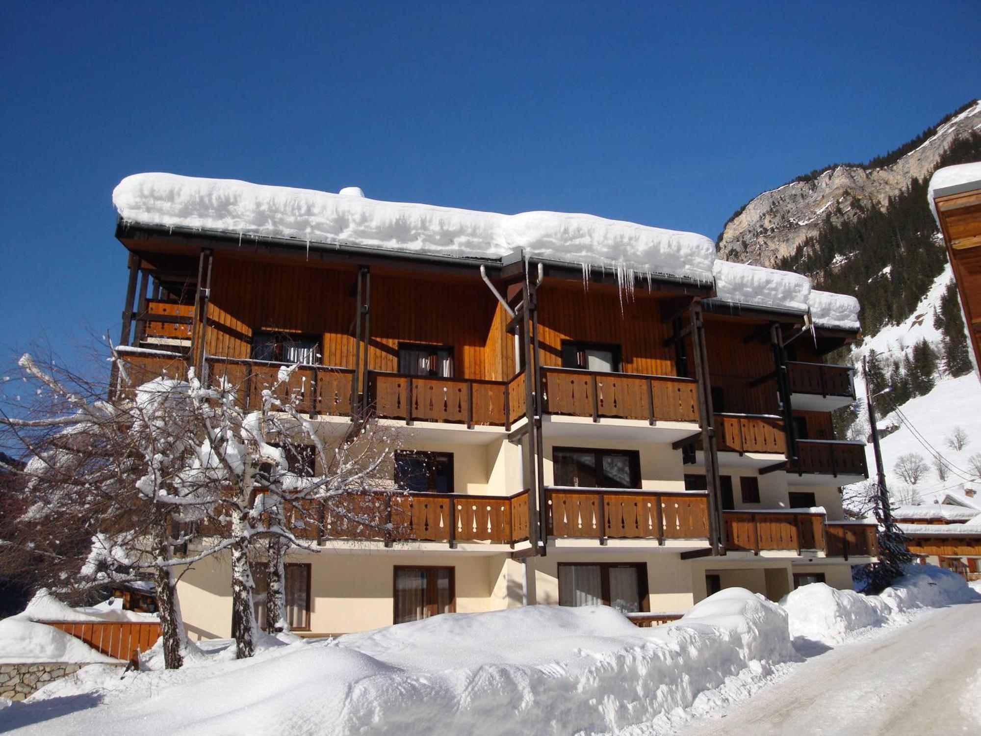 Charmant 2 Pieces Avec Terrasse, Proche Commerces Et Telepherique, Pralognan-La-Vanoise - Fr-1-464-92 Apartment Exterior photo