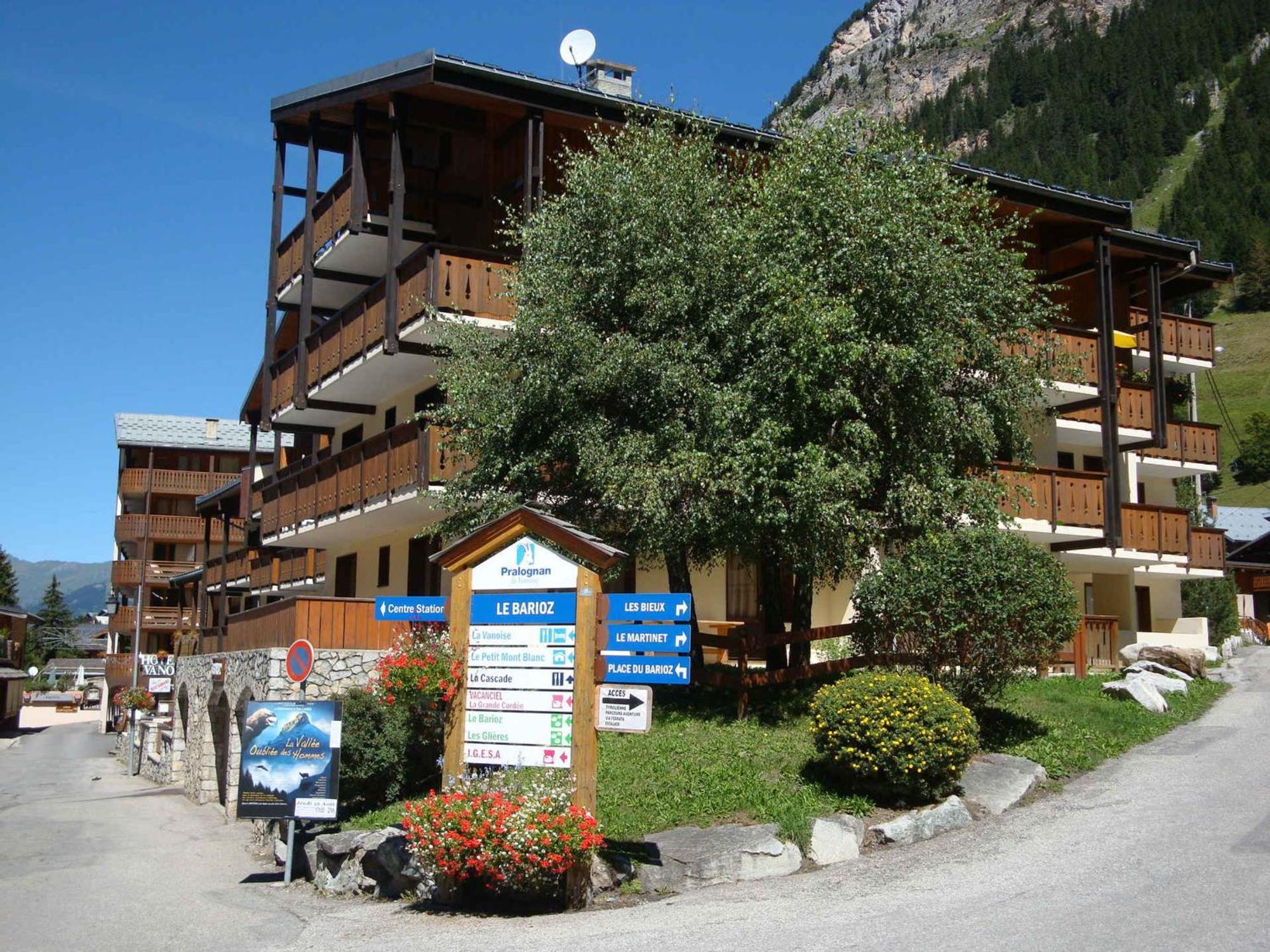 Charmant 2 Pieces Avec Terrasse, Proche Commerces Et Telepherique, Pralognan-La-Vanoise - Fr-1-464-92 Apartment Exterior photo